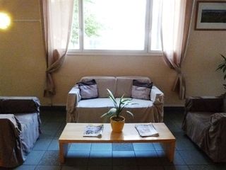 Centre Aparthotel 3*